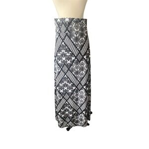 Hot Kiss Black White Maxi Skirt Size L/XL  Whimsigoth Festival Boho